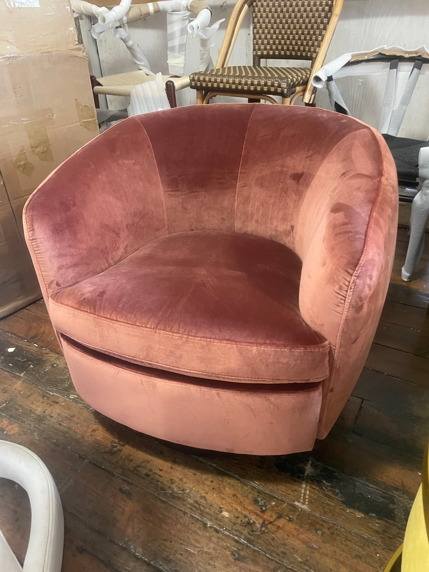 Blush Upholstered Swivel Barrel Chair🪷