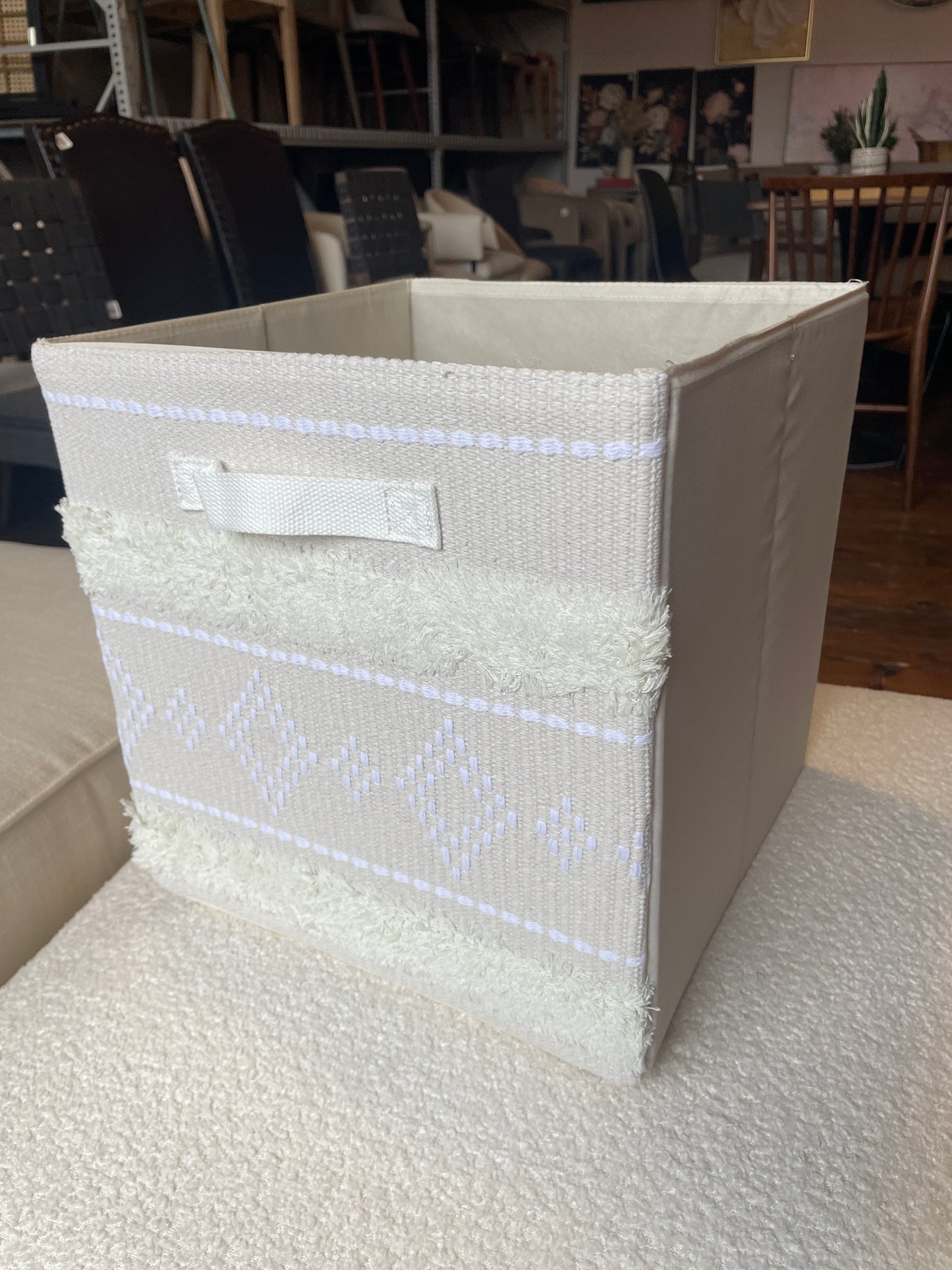 Boho white storage cube w/ fringe 🤍