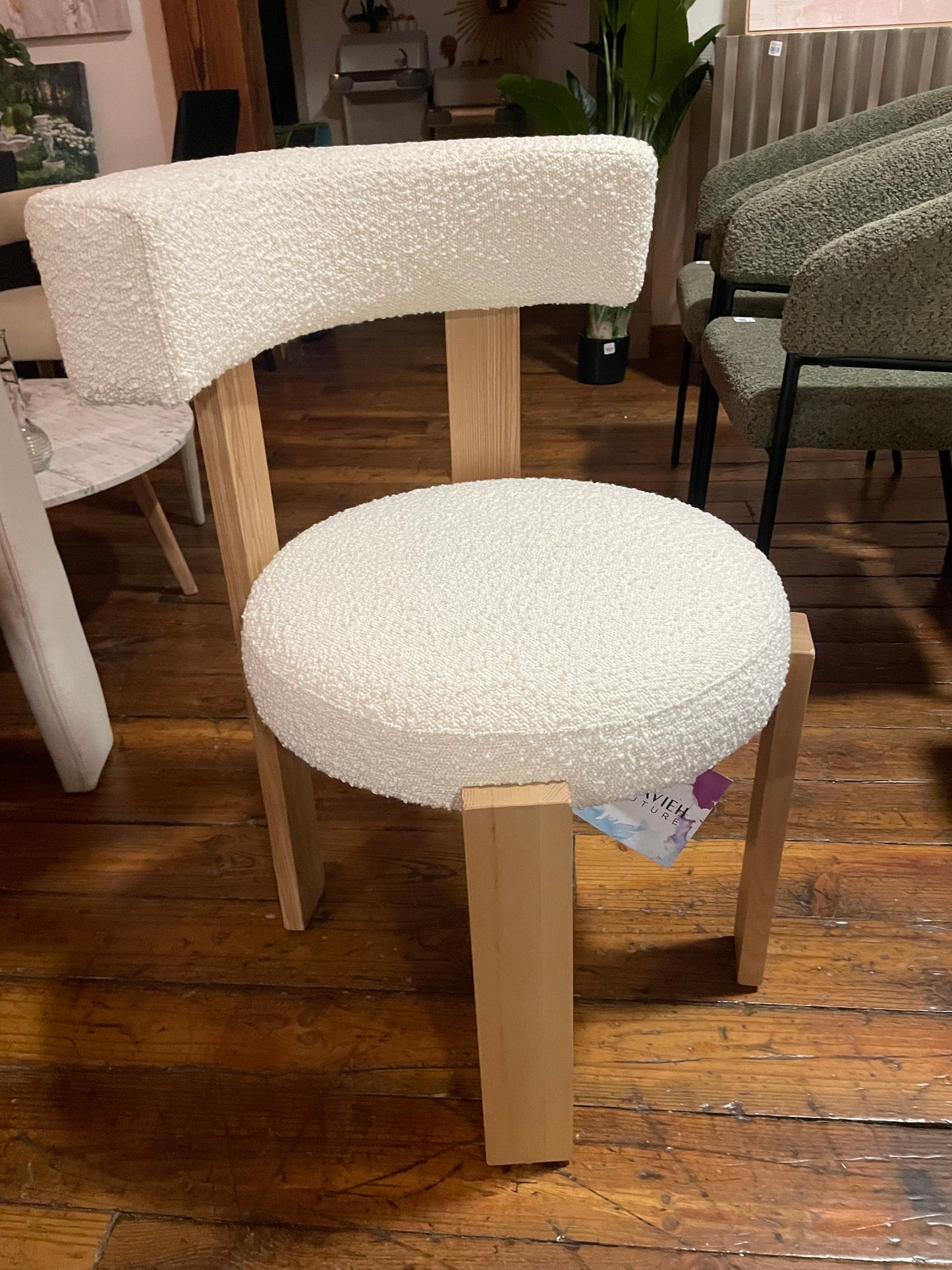 Modern minimalist white boucle chair w/ natural wood legs 🤍
