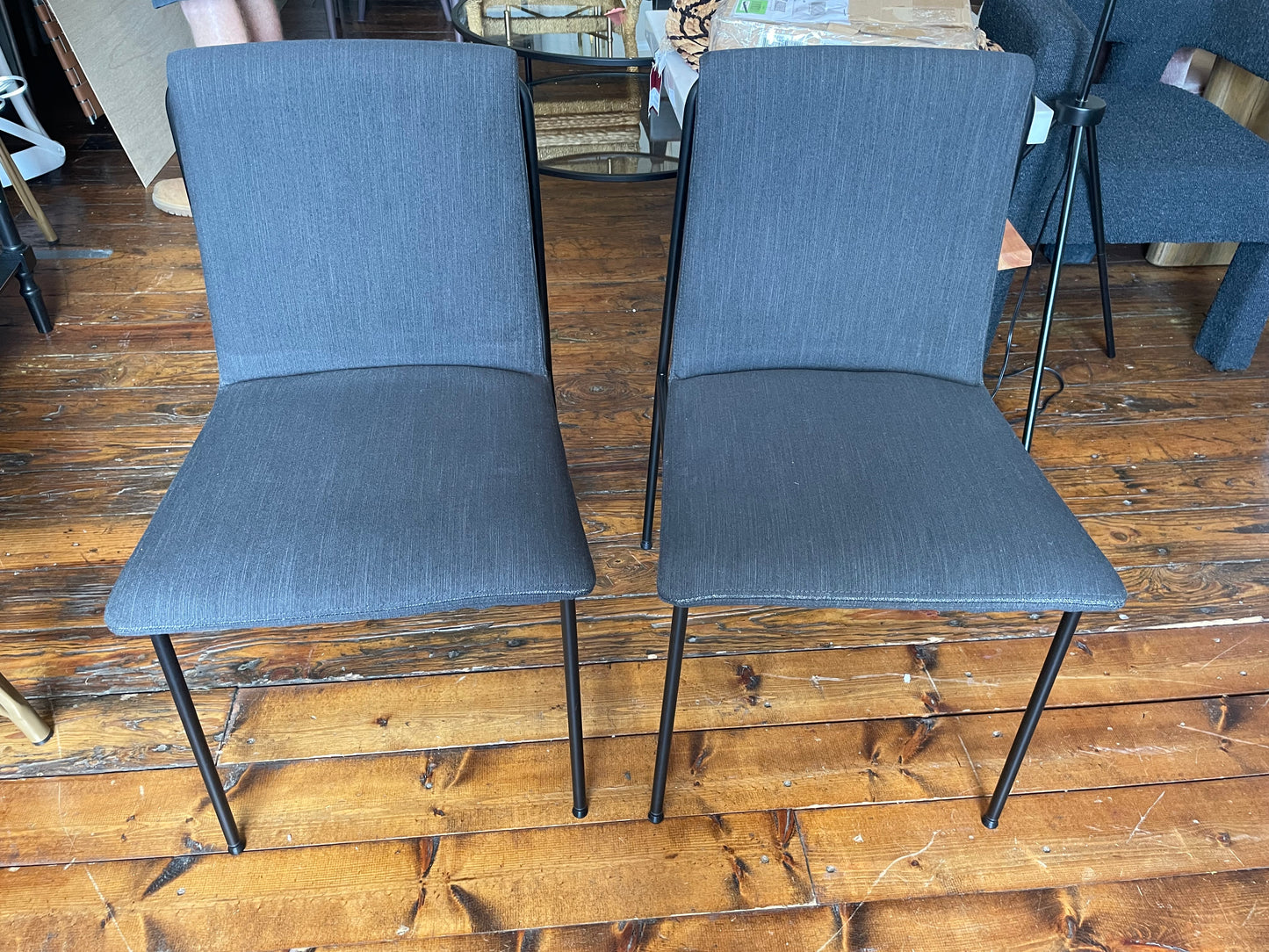 2 dark grey upholstered minimalist chairs ☕