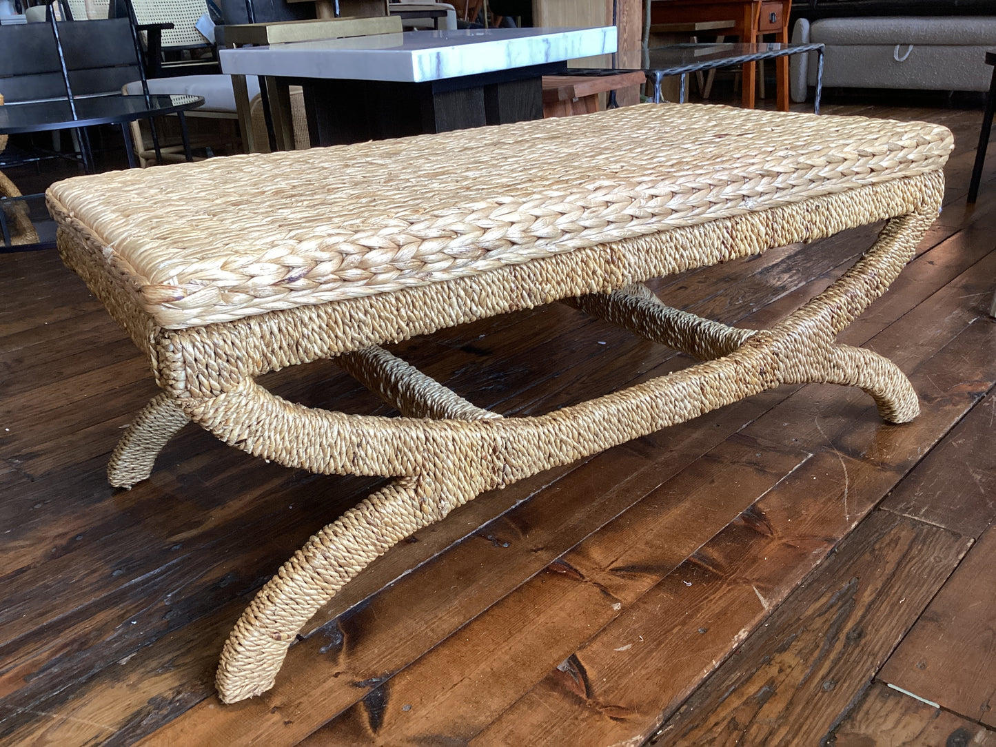 Water hyacinth coffee table ☕