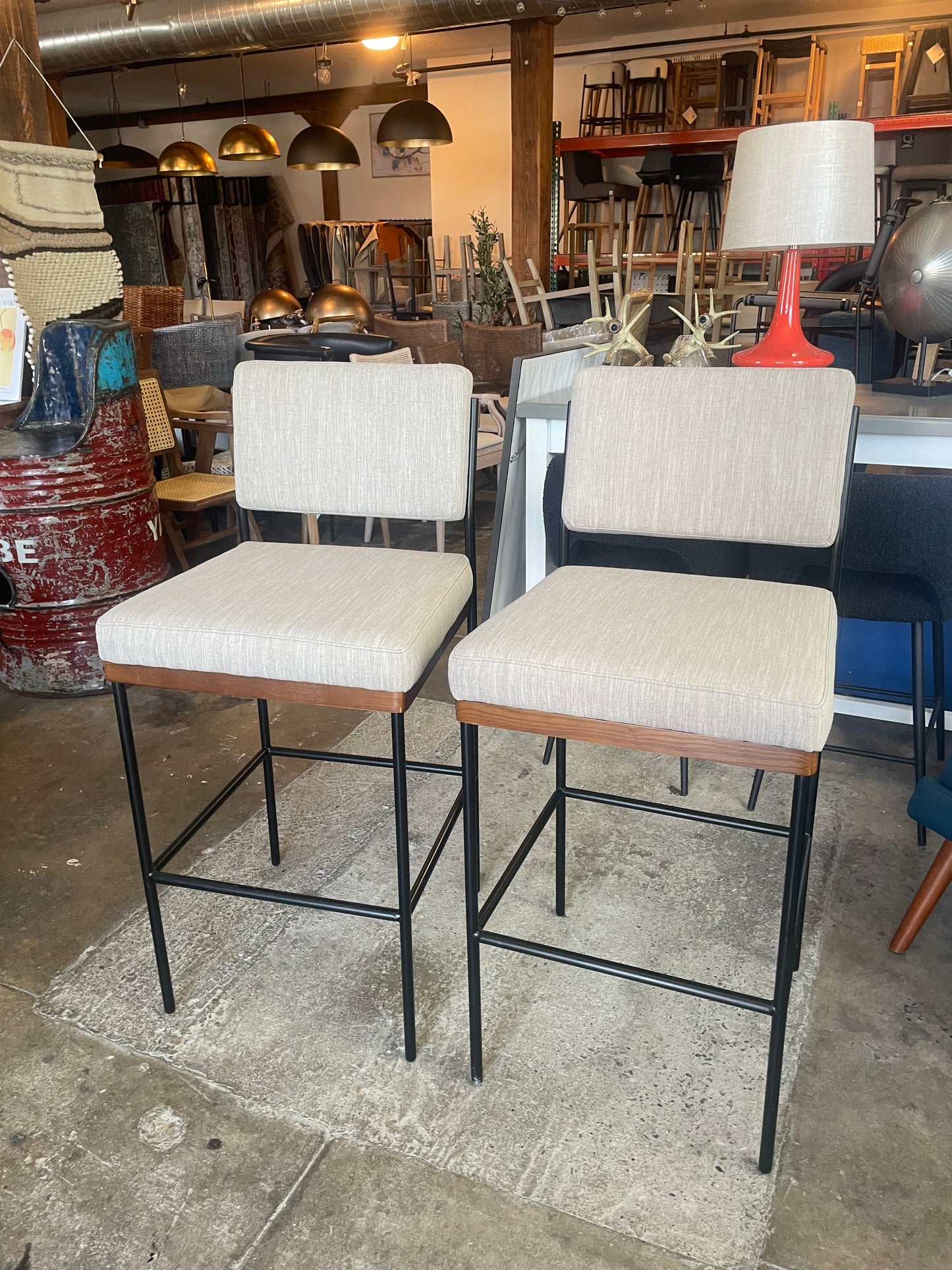 Four Hands grey linen barheight barstool 🥂