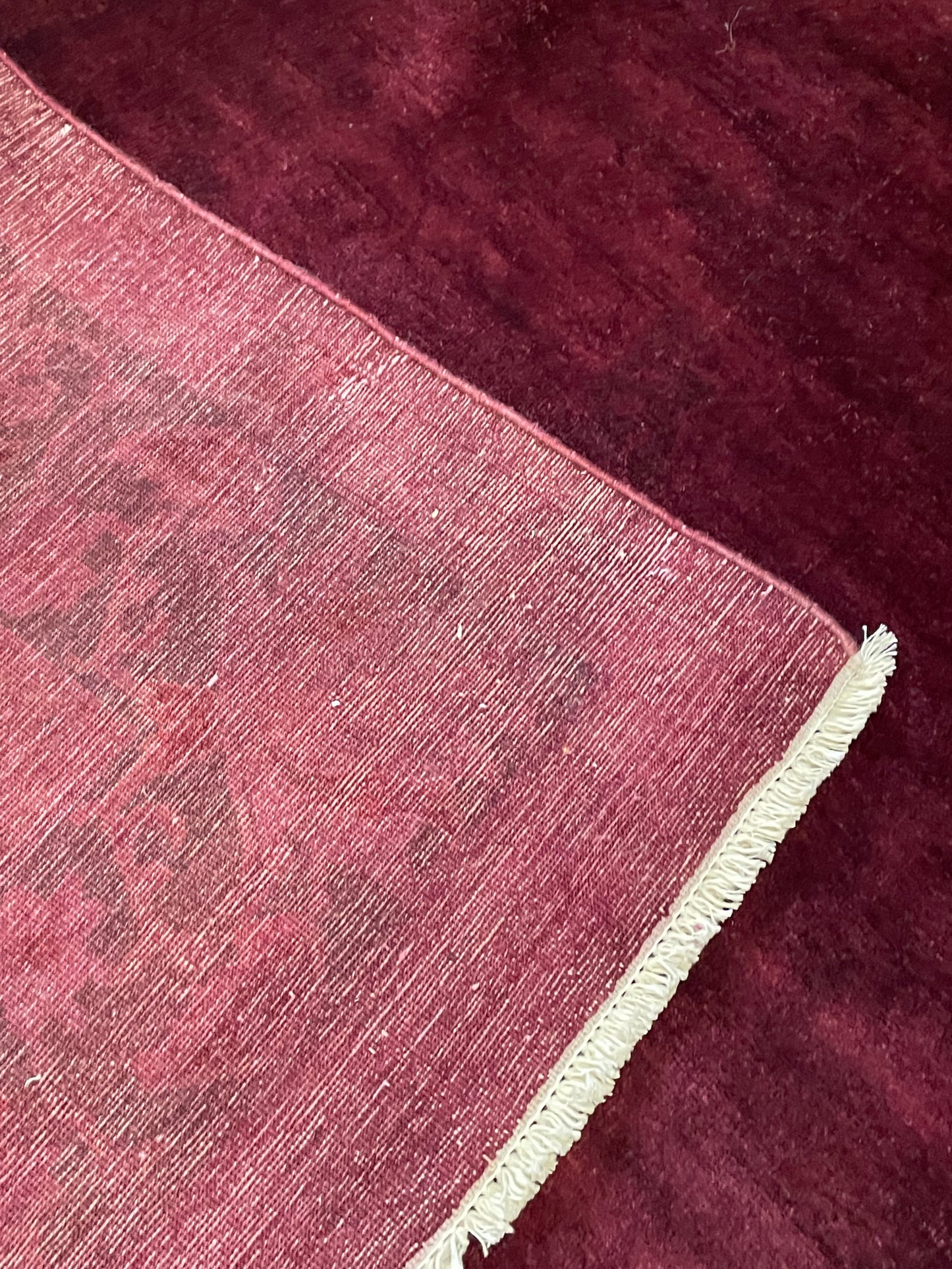 6x9 maroon handknotted wool rug w/ white fringe 🌹