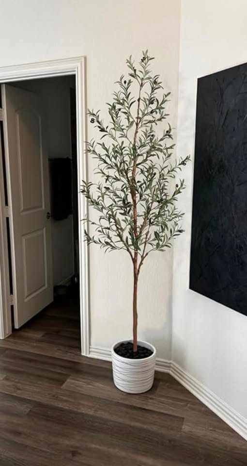 7ft. faux olive tree 🫒