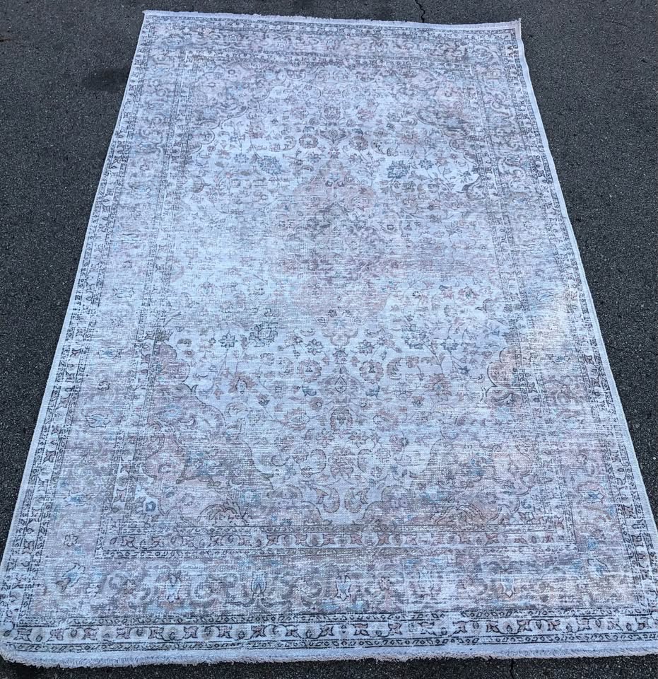 5x7 washable beige / grey oriental rug 🩶