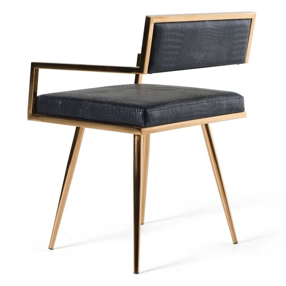 Black & rose gold modern chairs 🥂