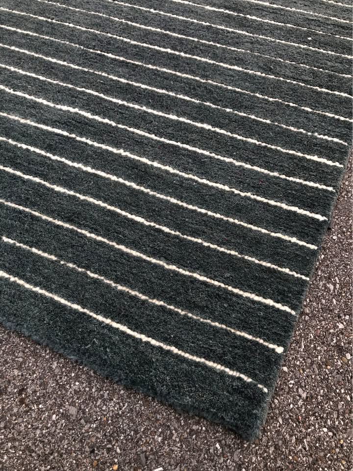 8x11 green & ivory striped wool Loloi rug 🪴