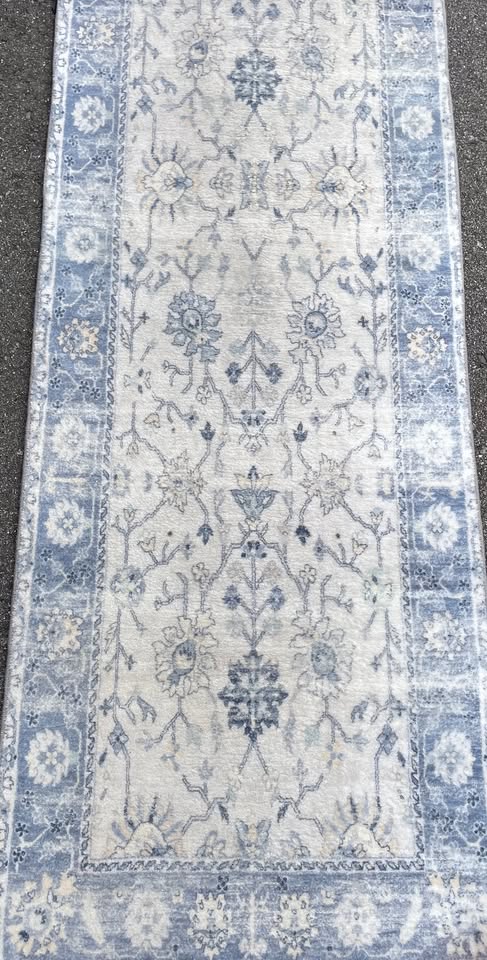 2x10 blue & white super soft botanical Loloi runner 🦋