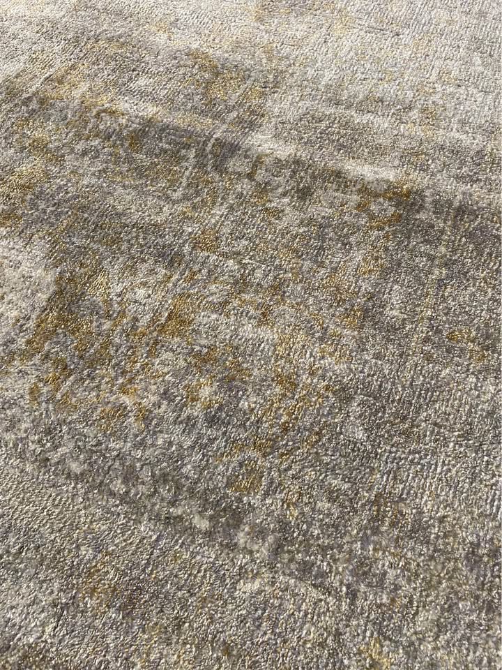 5x8 gold & sand neutral Loloi rug ✨