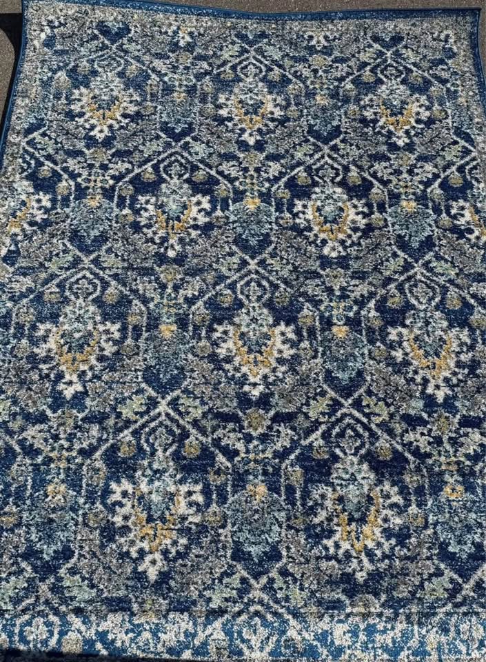 5x7 floral rug🌼