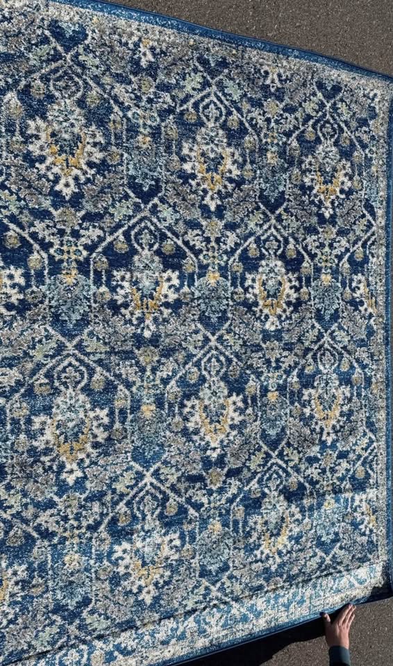 5x7 floral rug🌼
