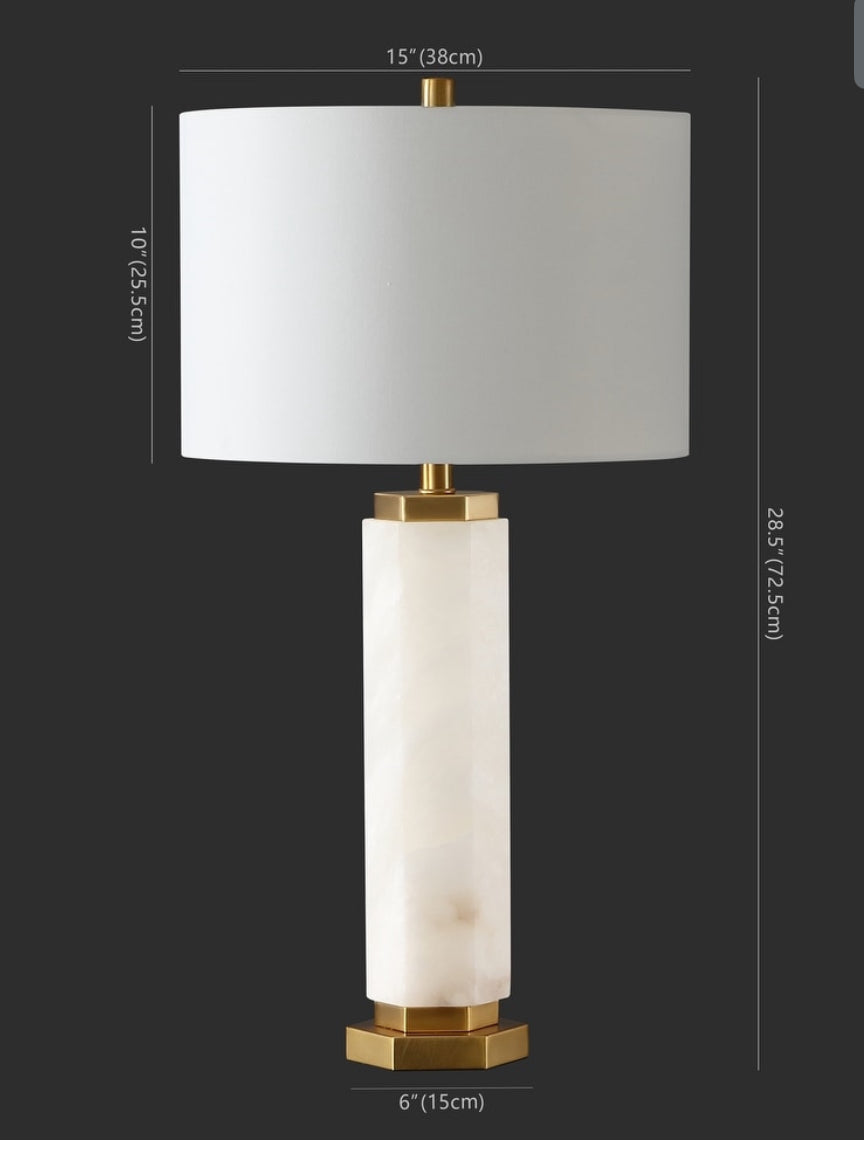 2 alabaster lamps w/ gold base 💡
