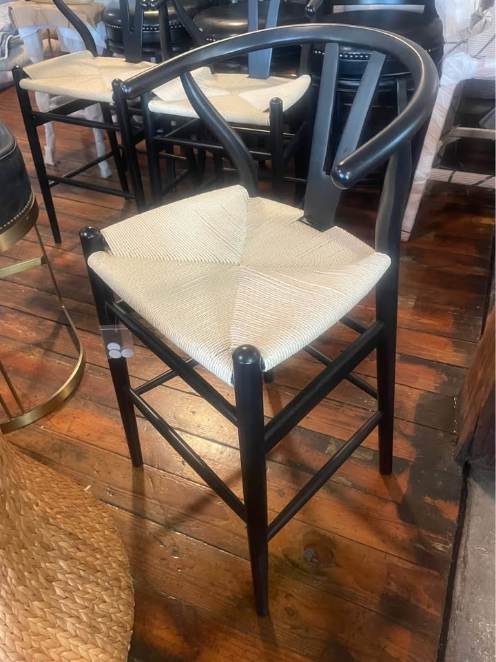 Woven rope natural & black wood wishbone counterheight barstool 🖤