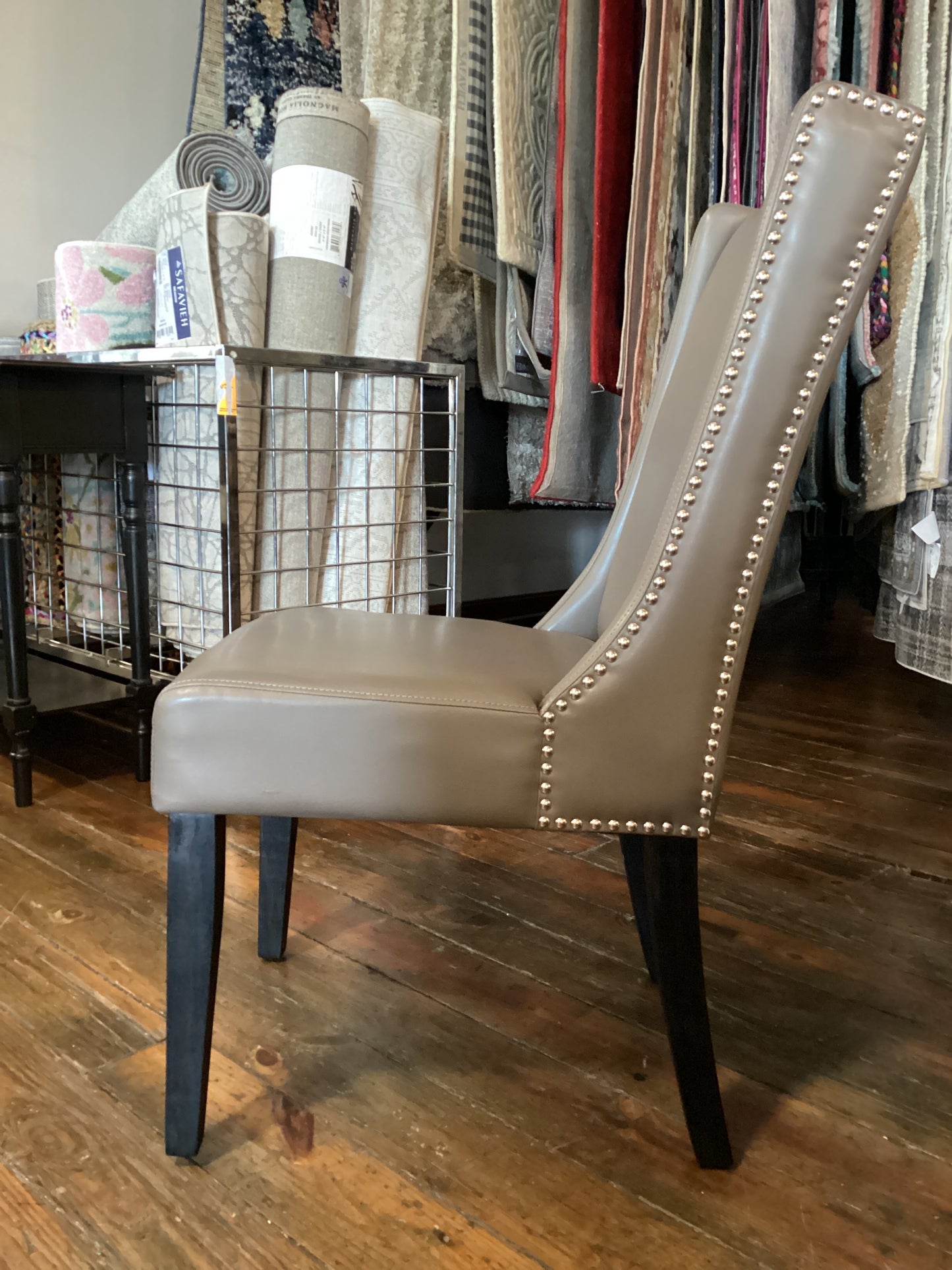 4 vegan leather dining chairs in espresso w/ nailhead trim 🍽️