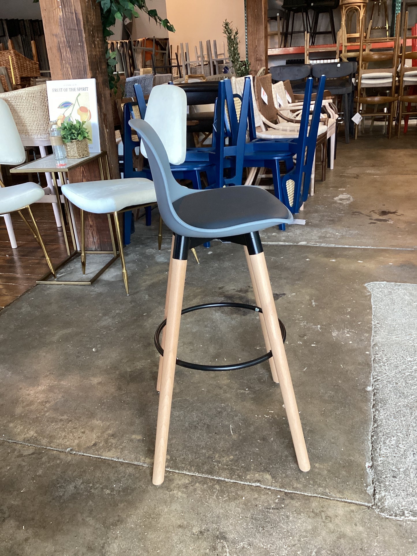 3 blue/gray modern mini counterheight stools 🩶