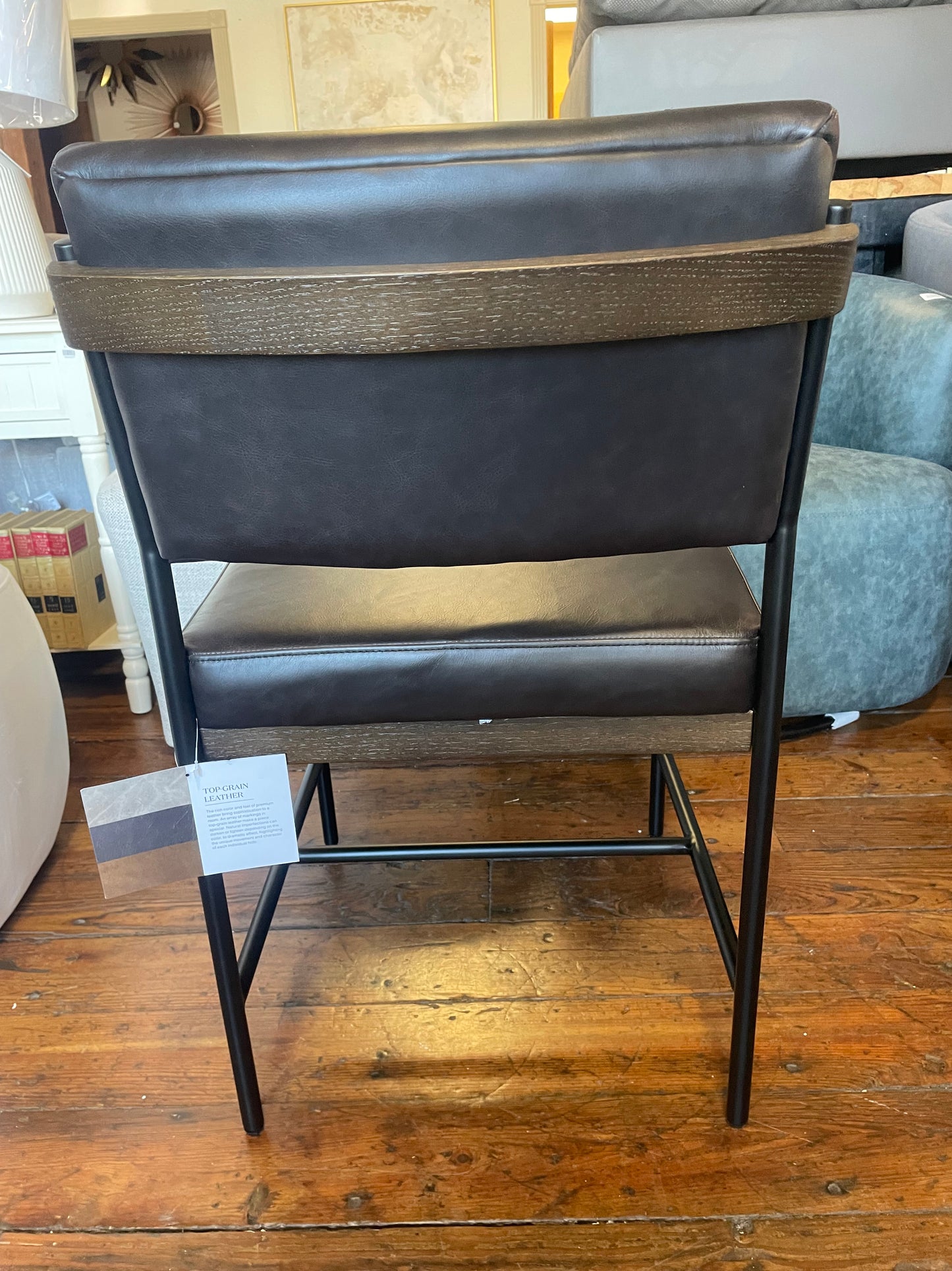 Four Hands black leather & oak wood accent Chairš·
