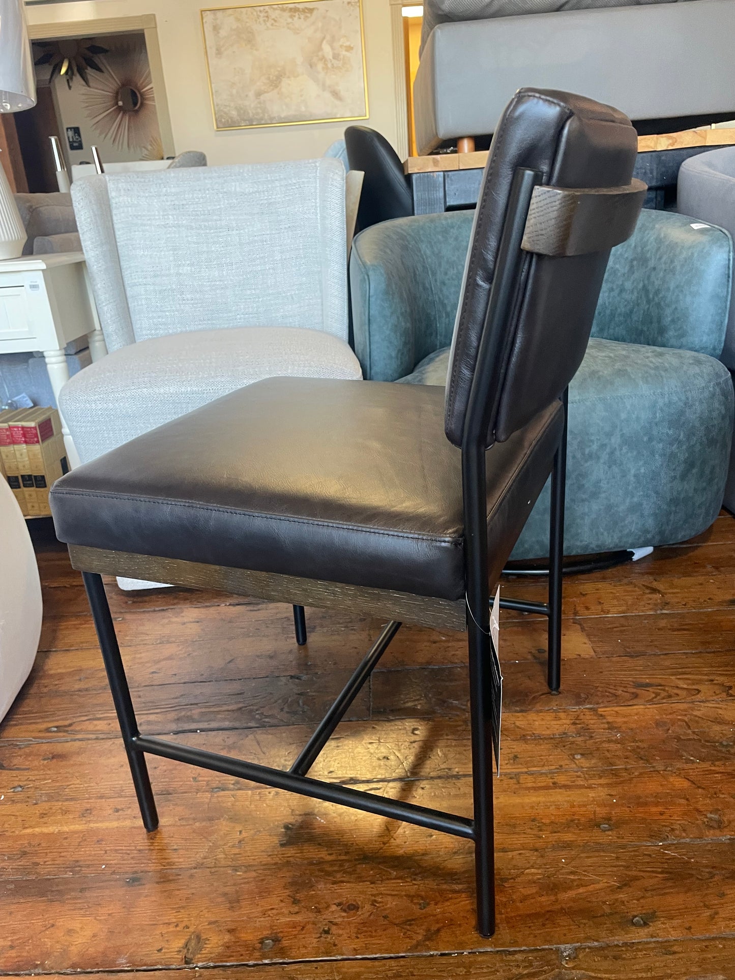 Four Hands black leather & oak wood accent Chairš·