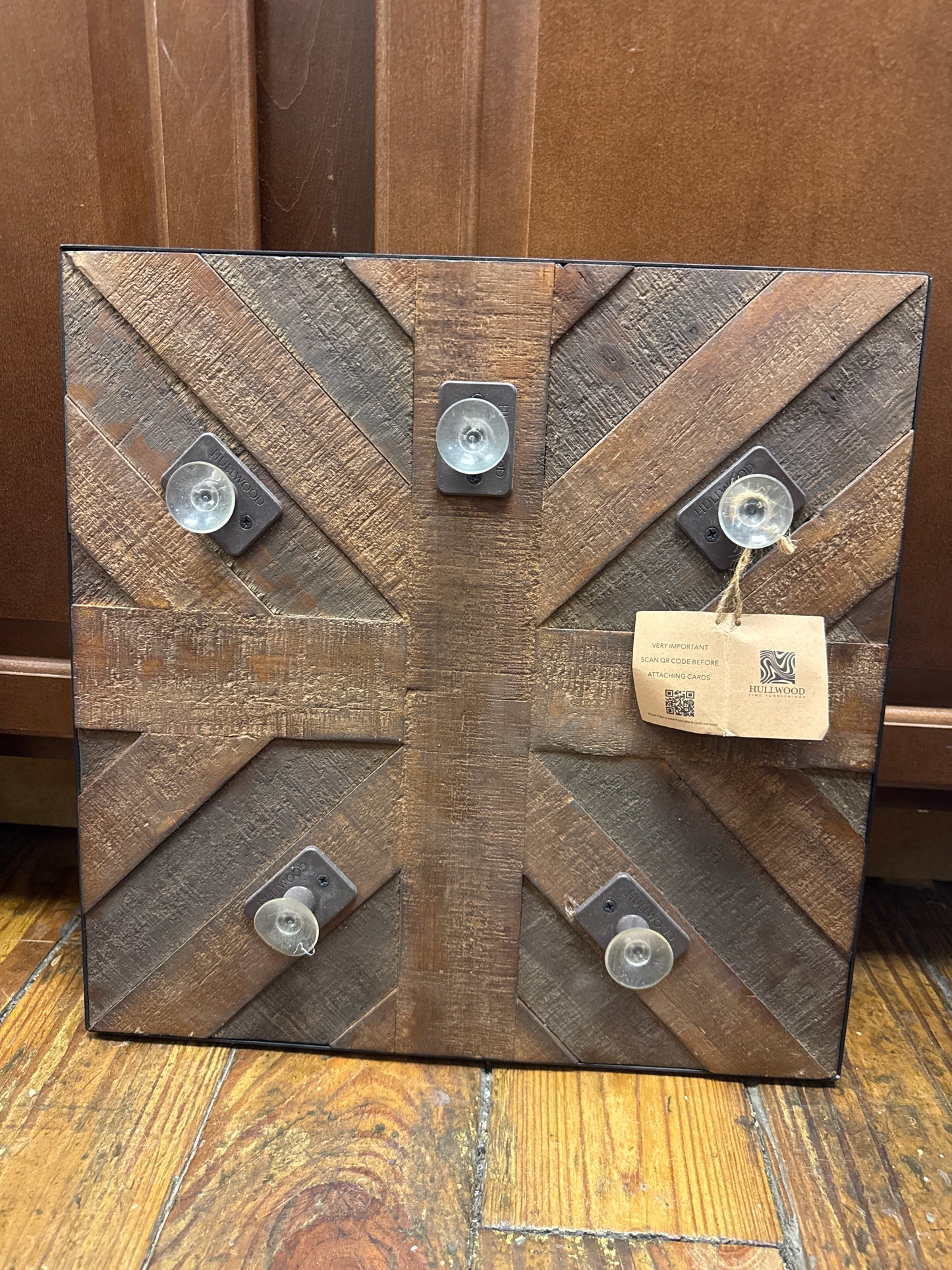 Solid square wood key hanger, 15x15🤎