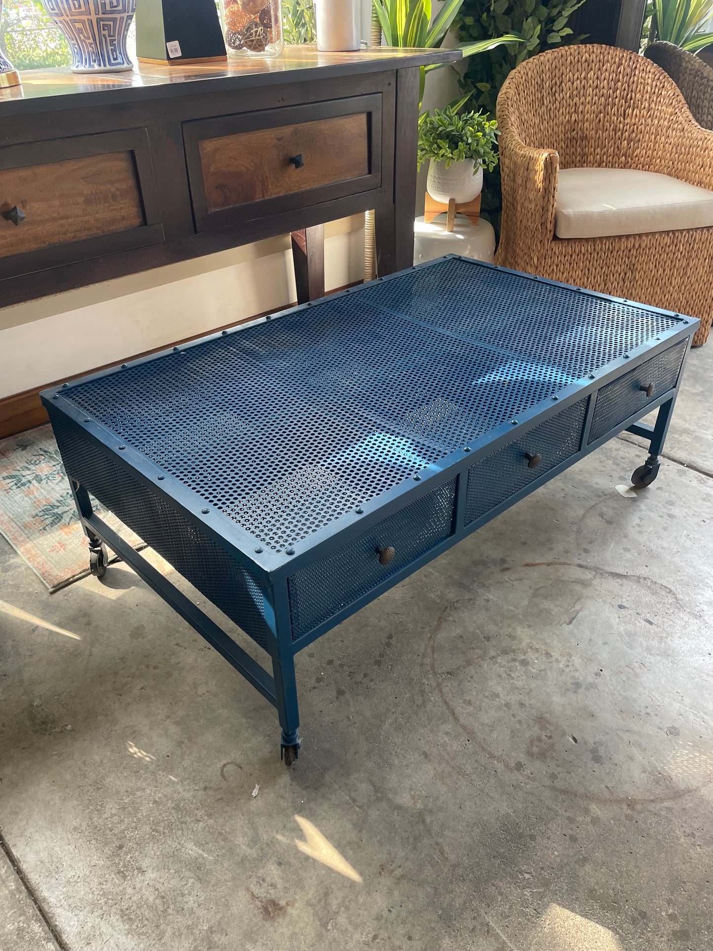 Industrial blue coffee table on wheels w/ 6 drawers π