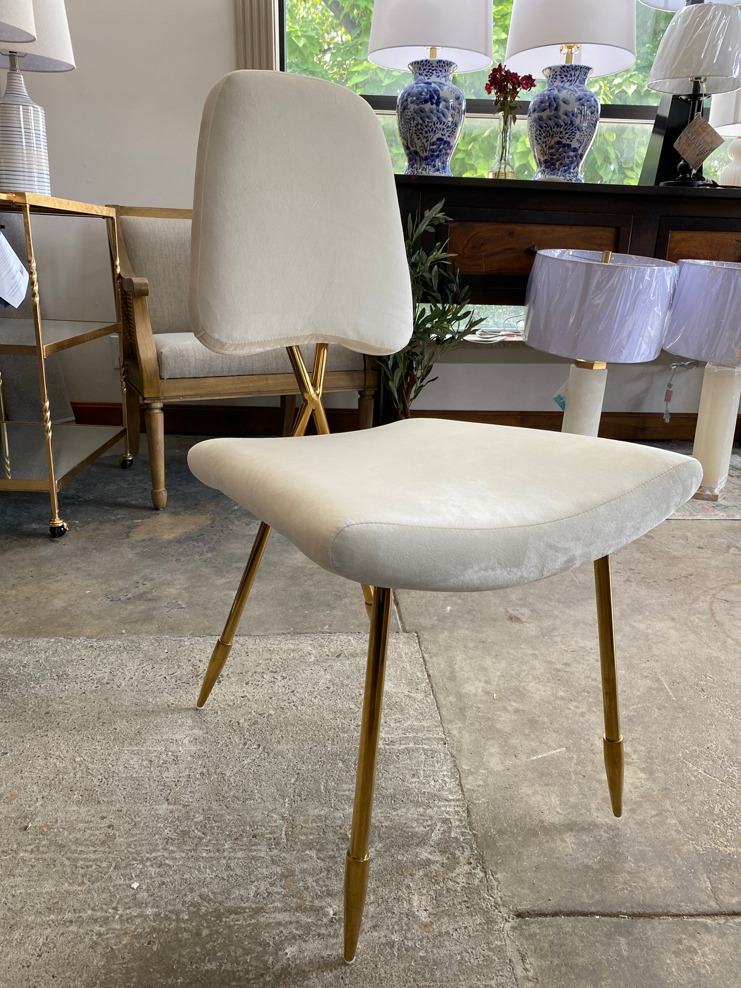 Modern white velvet & gold chair ✨