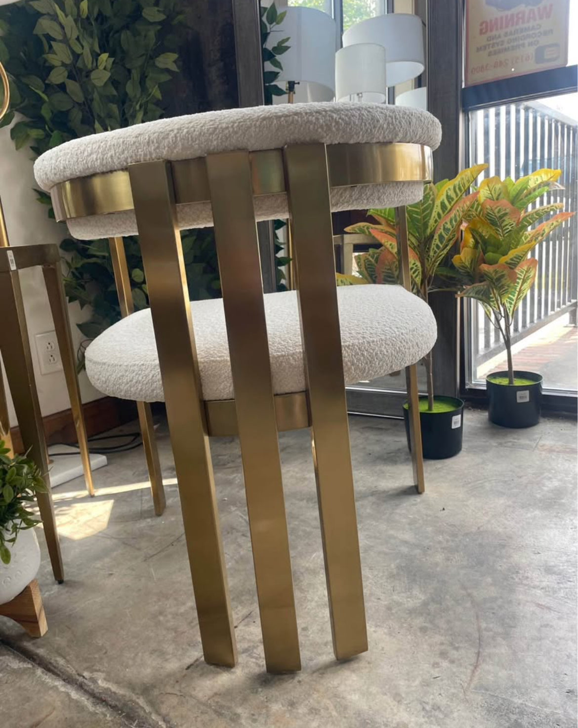 Modern ivory & gold sherpa accent chair ✨