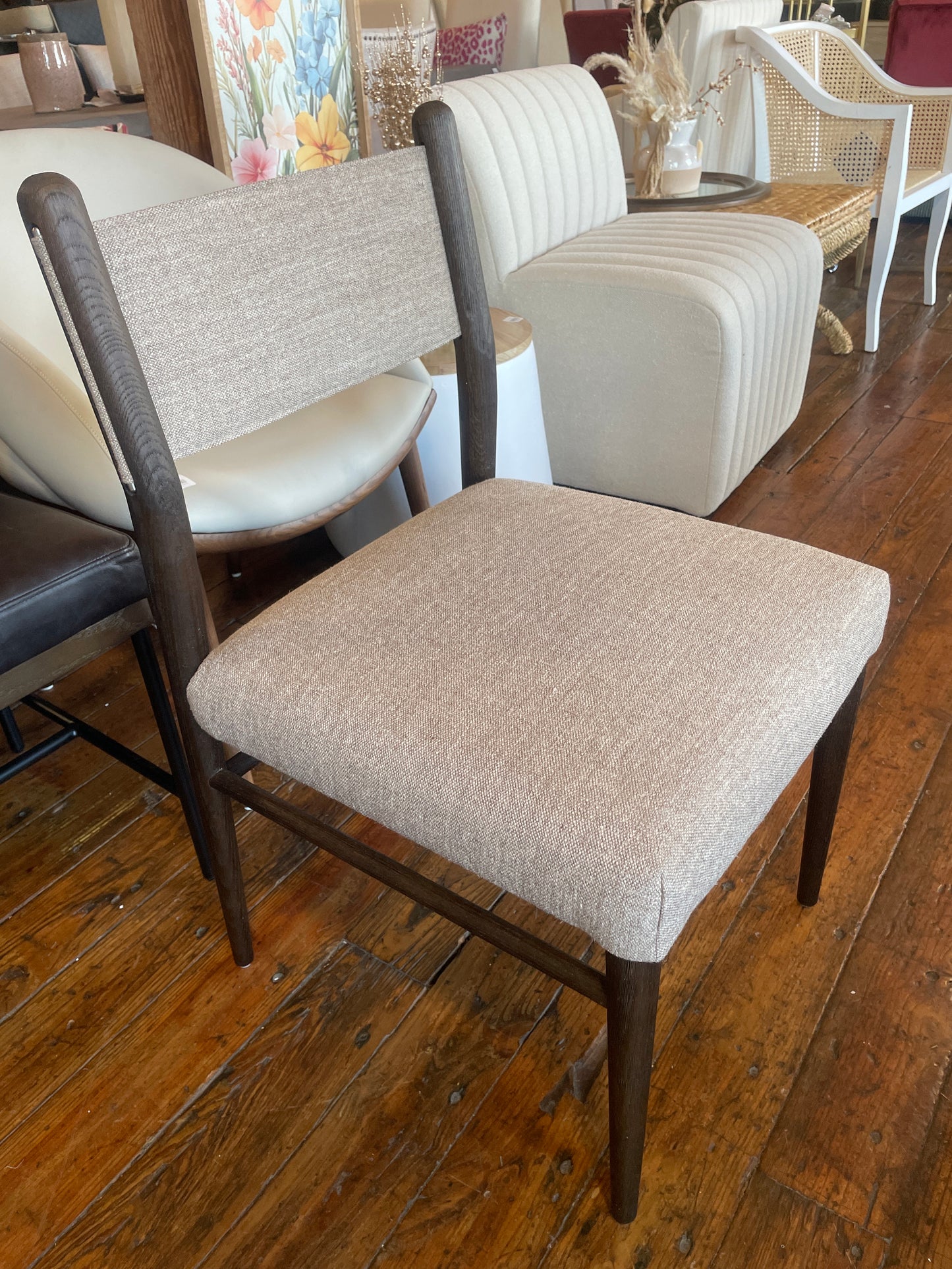 Four Hands upholstered chair w/ oak wood frame 🪑