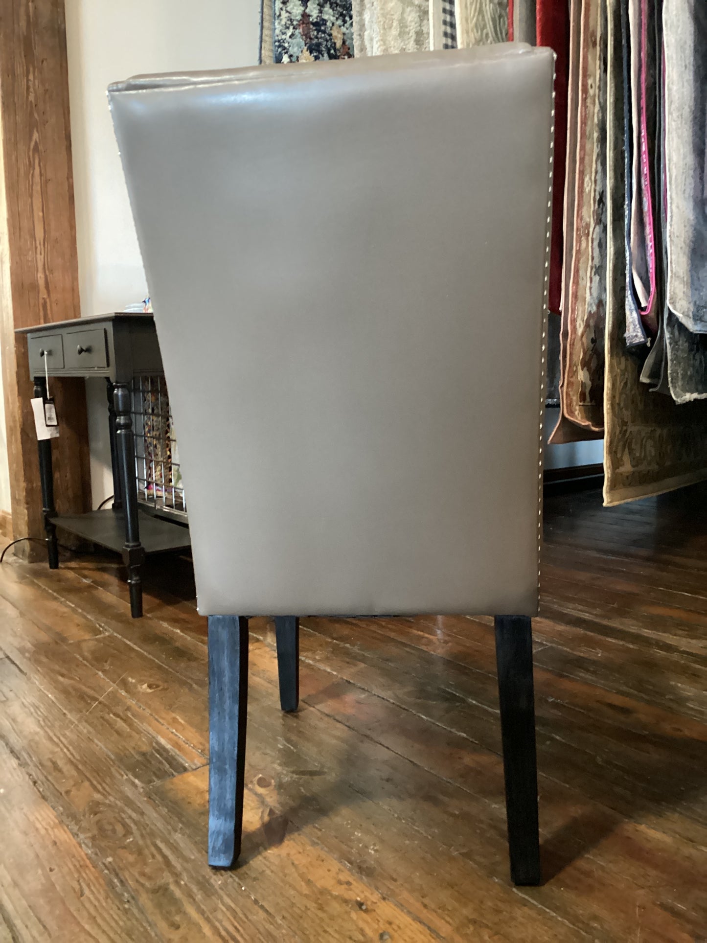 4 vegan leather dining chairs in espresso w/ nailhead trim 🍽️
