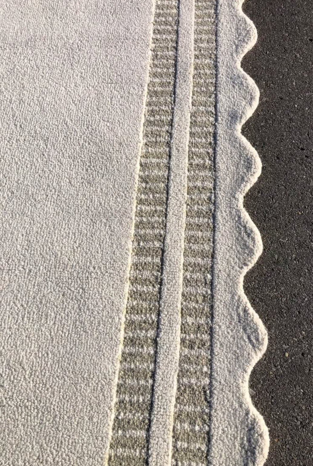 8x11 ivory & grey Chris Loves Julia rug 🕊️