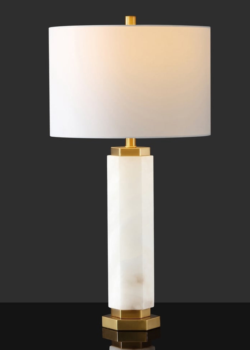 2 alabaster lamps w/ gold base 💡