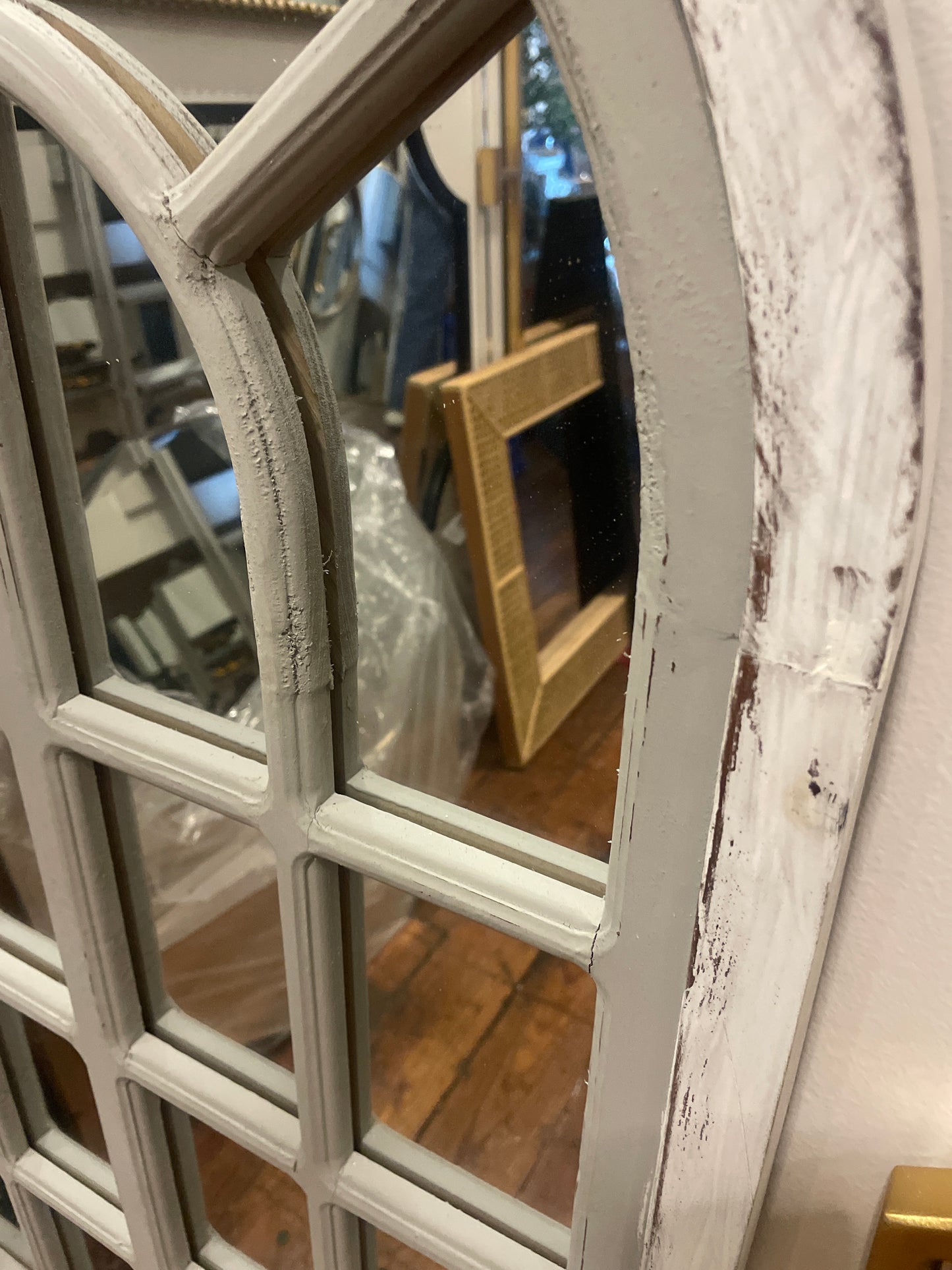 Rustic arched 22x38 wall mirror 🦋