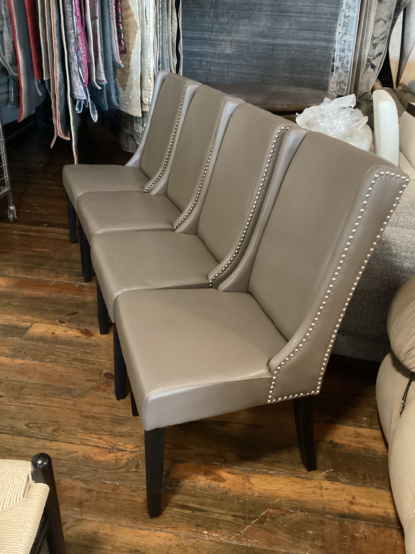 4 vegan leather dining chairs in espresso w/ nailhead trim 🍽️