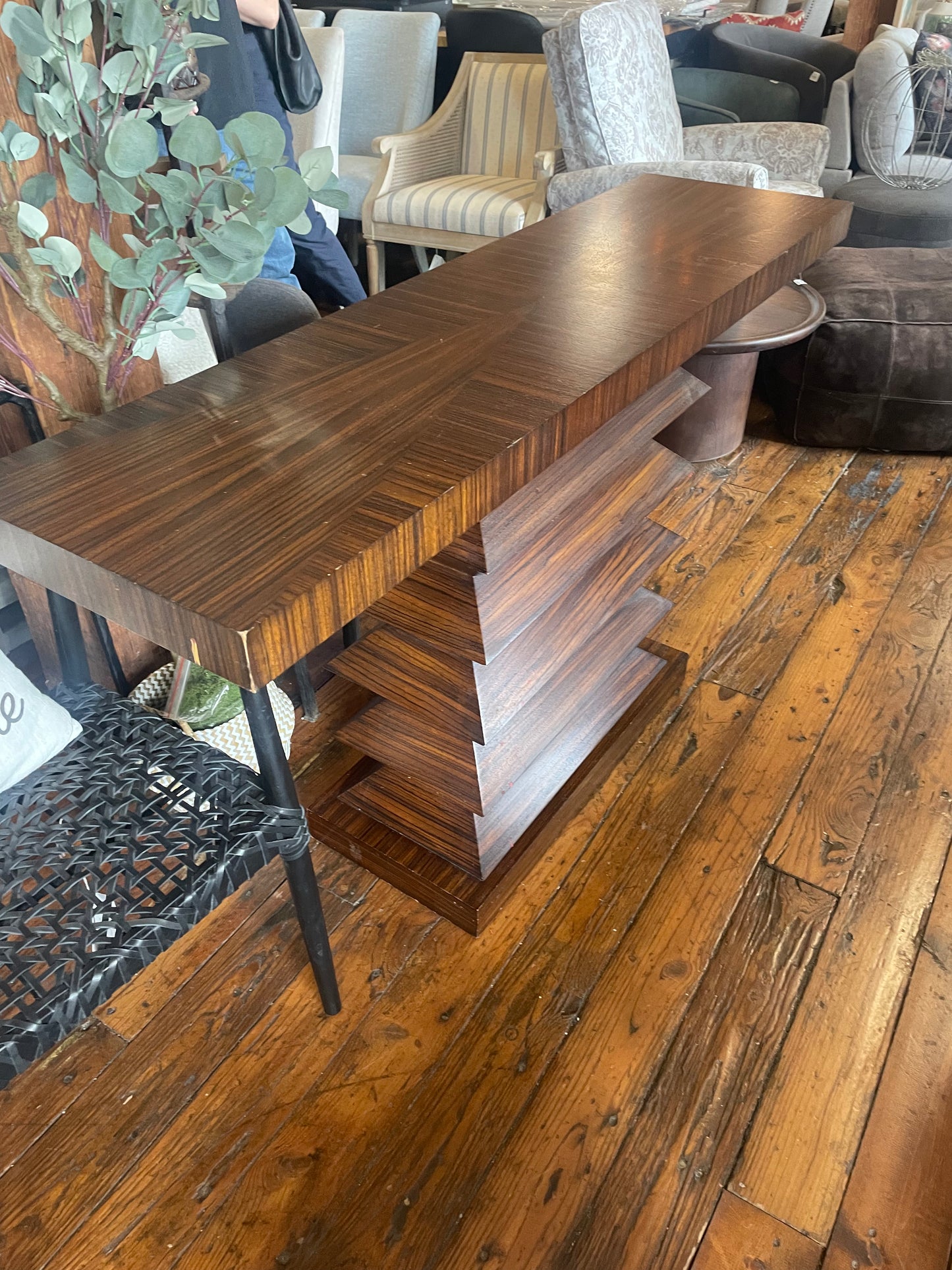 Global Views zig zag wood console ☕️