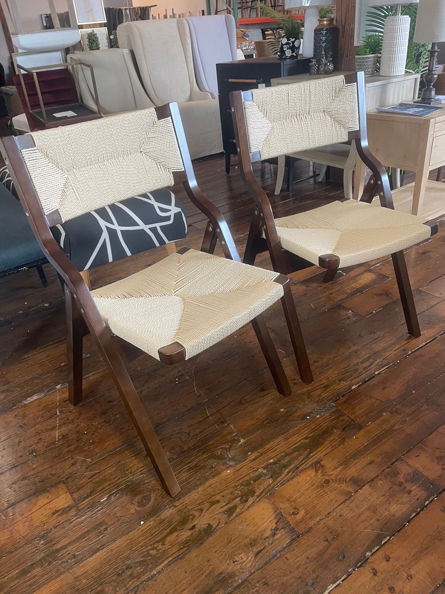 2 walnut wood folding chairs w/ woven back & seat🌻