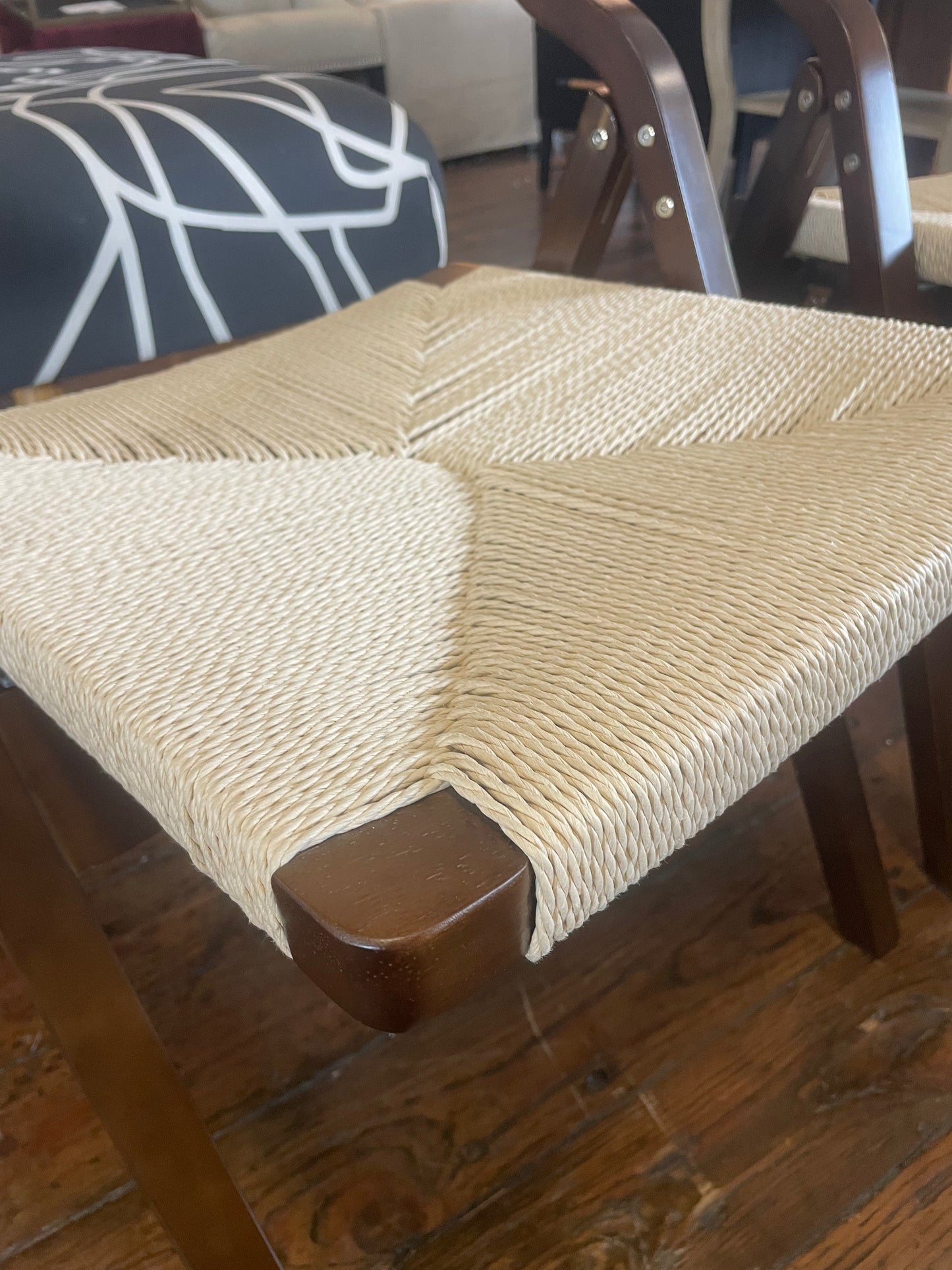2 walnut wood folding chairs w/ woven back & seat🌻