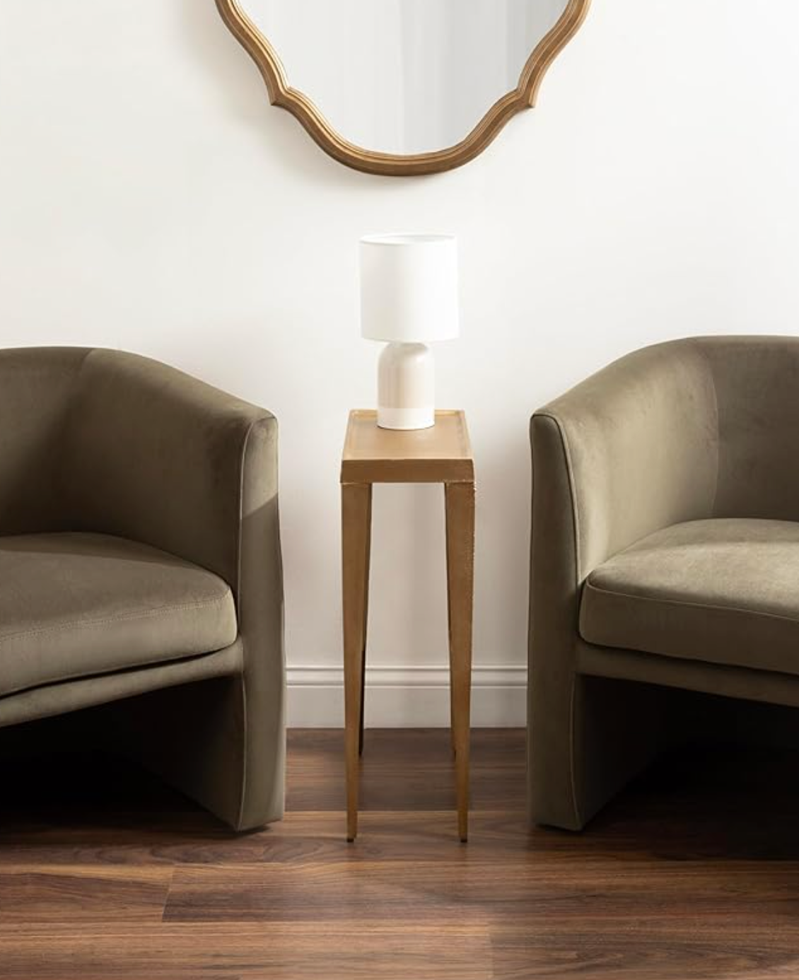 Brassy gold cast aluminum skinny end table 💫