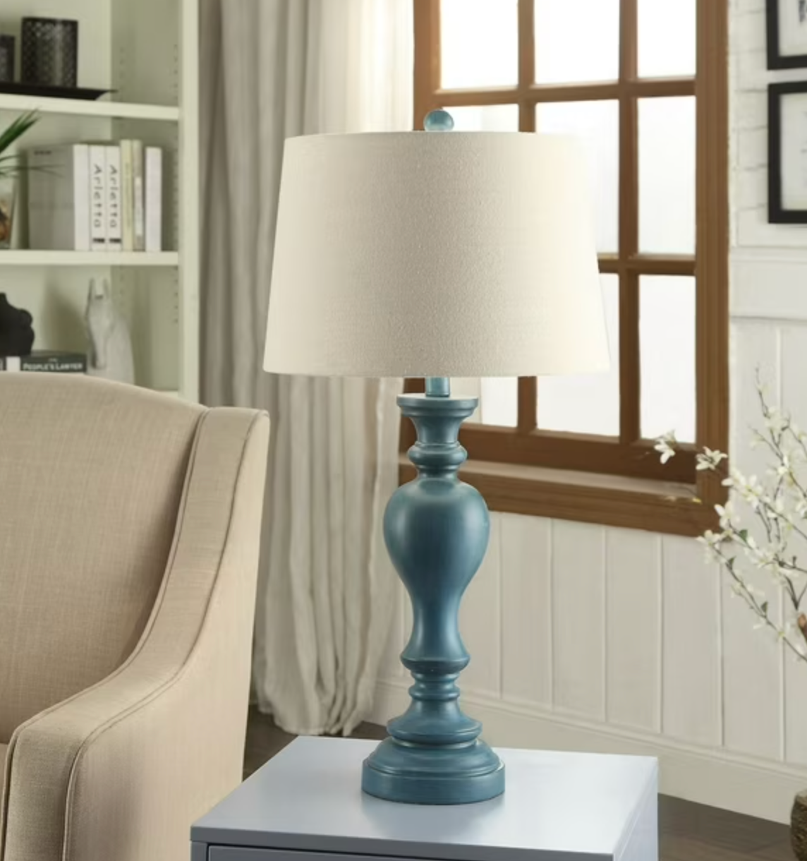 Turquoise 29.5" table lamp 💡
