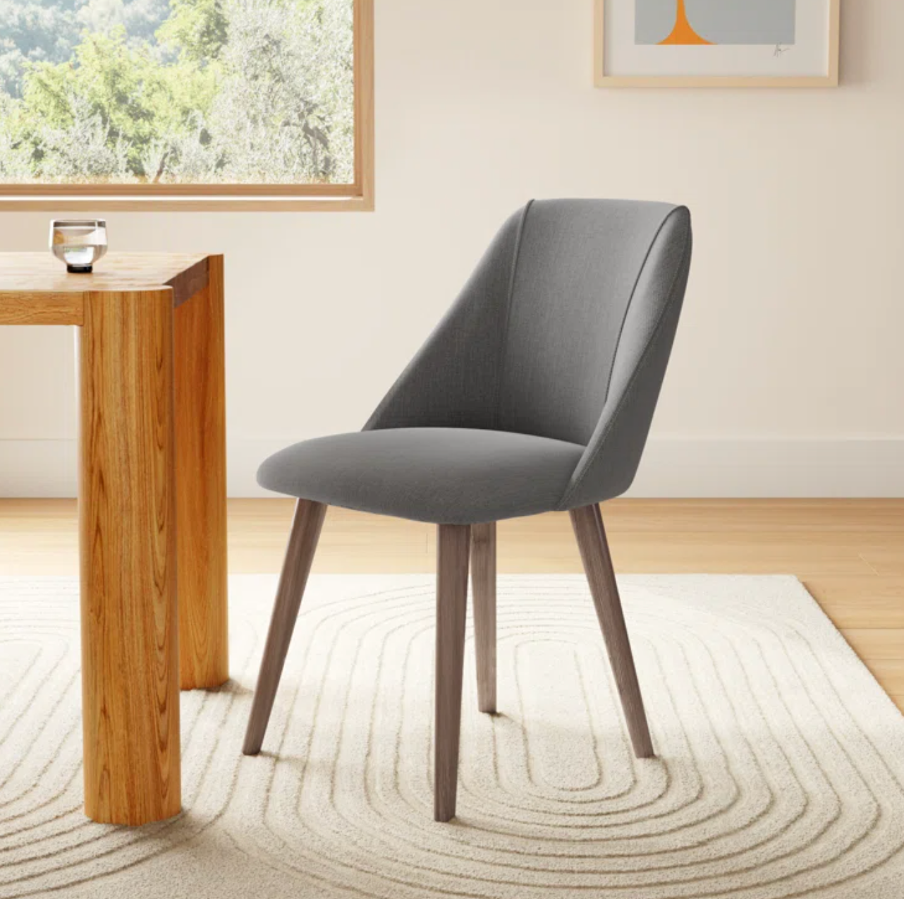 Grey upholstered chair w/ wood legs 🩶