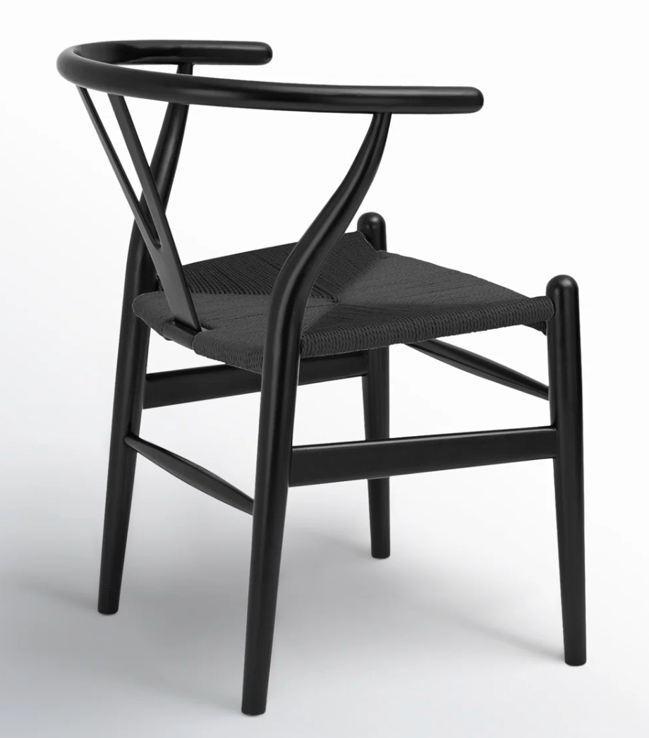 Black woven wishbone dining chair 🖤
