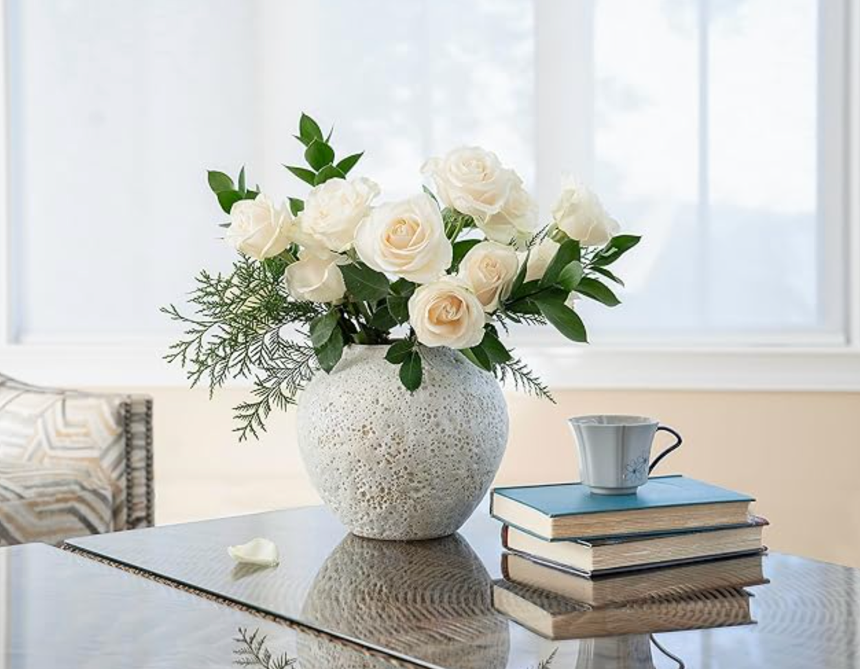 White ceramic textured 8" flower vase 🤍