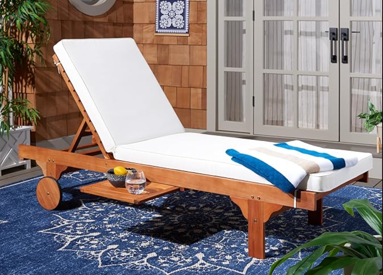 Natural wood adjustable chaise lounge chair w/ beige cushion 🌻