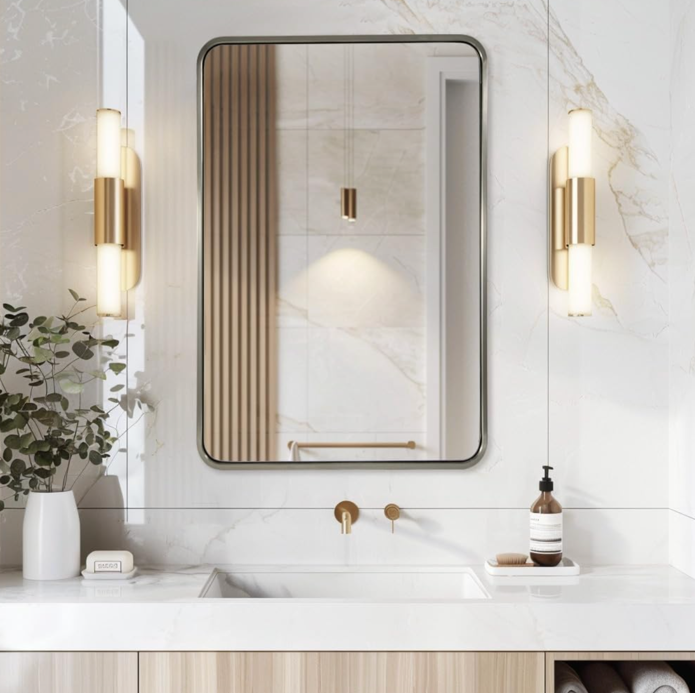 Chrome 24x36’ rounded rectangular anti-rust mirror 🩶