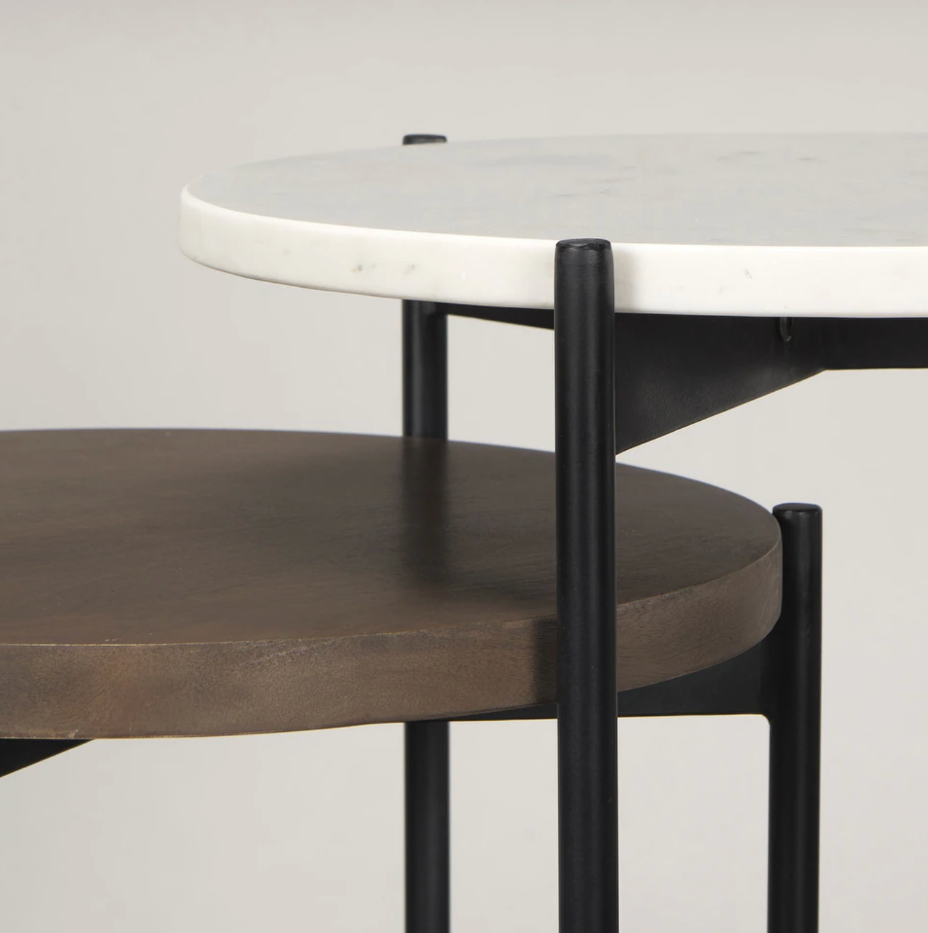Marble & dark brown wood tabletop nesting end/side tables 🤎
