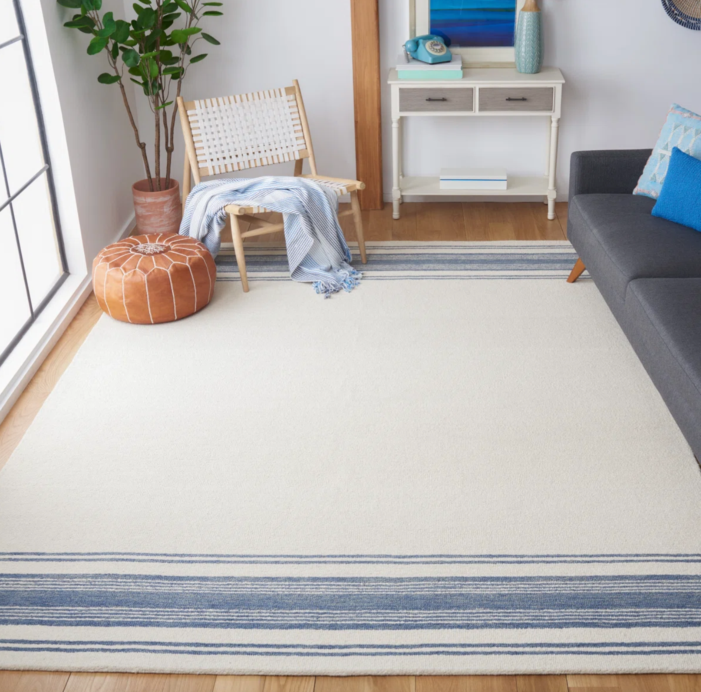 8x10 handtufted wool & cotton cream & blue rug 🍶