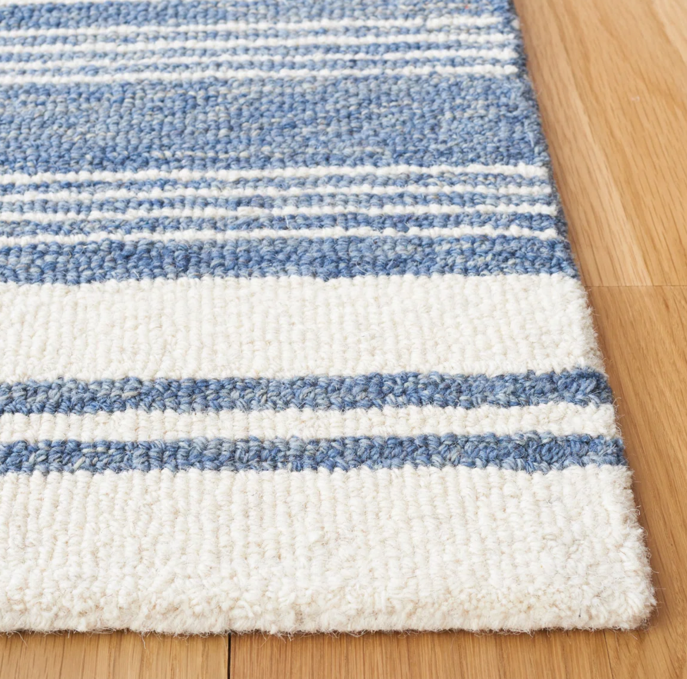 8x10 handtufted wool & cotton cream & blue rug 🍶
