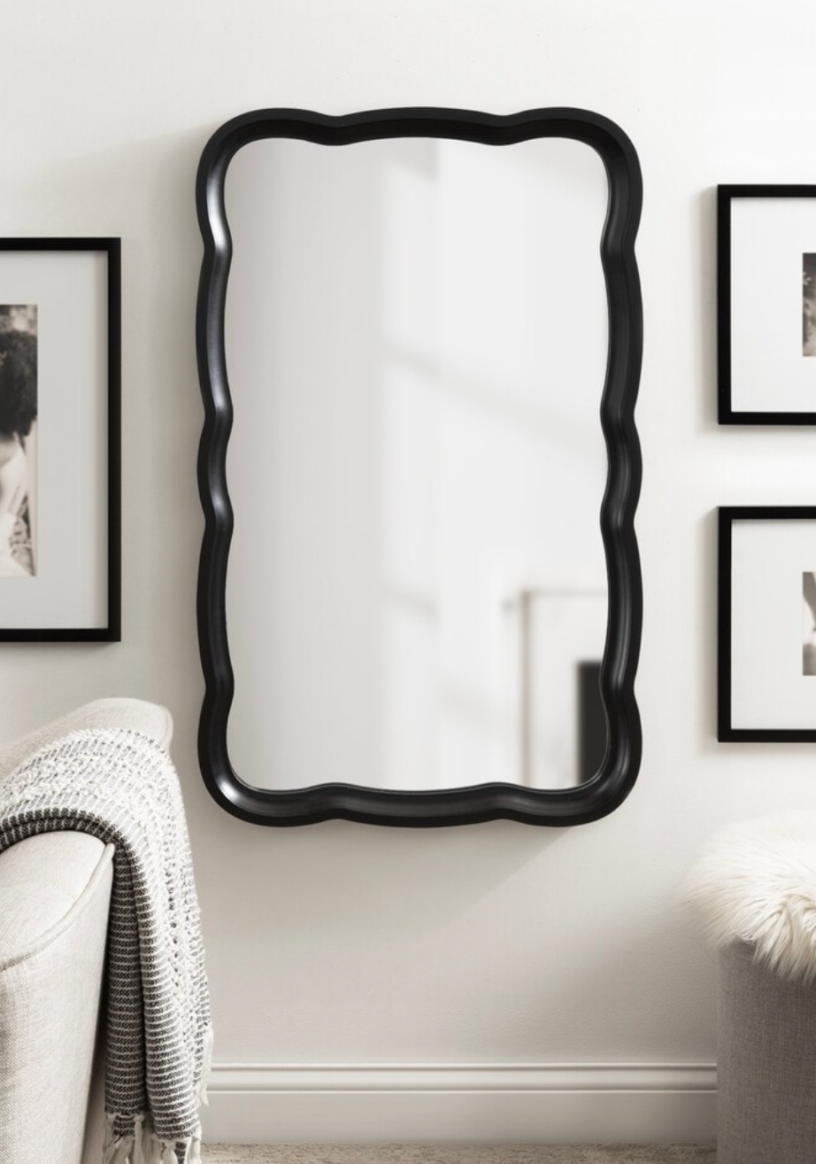 Black scalloped 24x38 wood mirror 🖤
