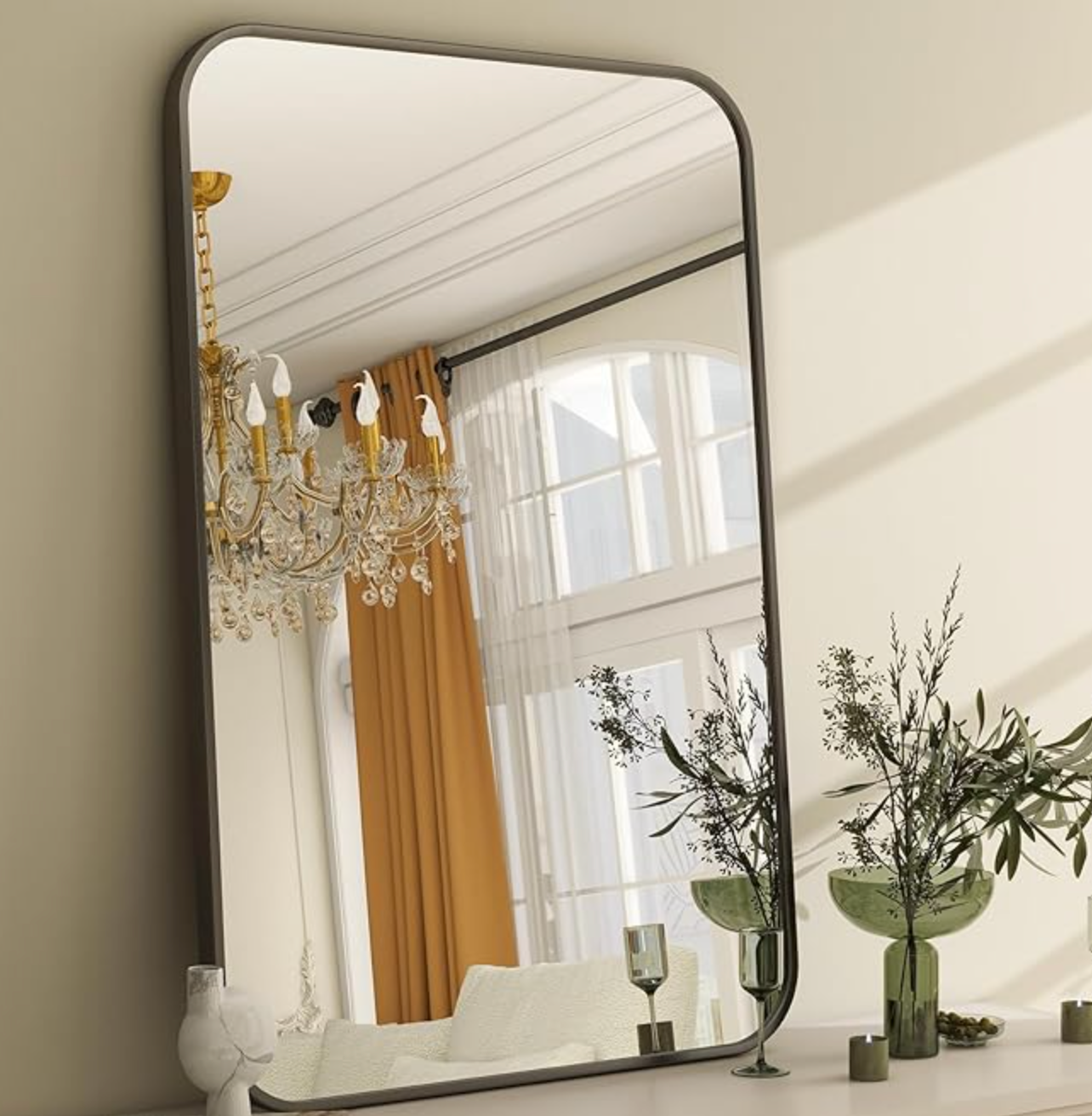 Black-framed 26x38 rounded mirror 🖤