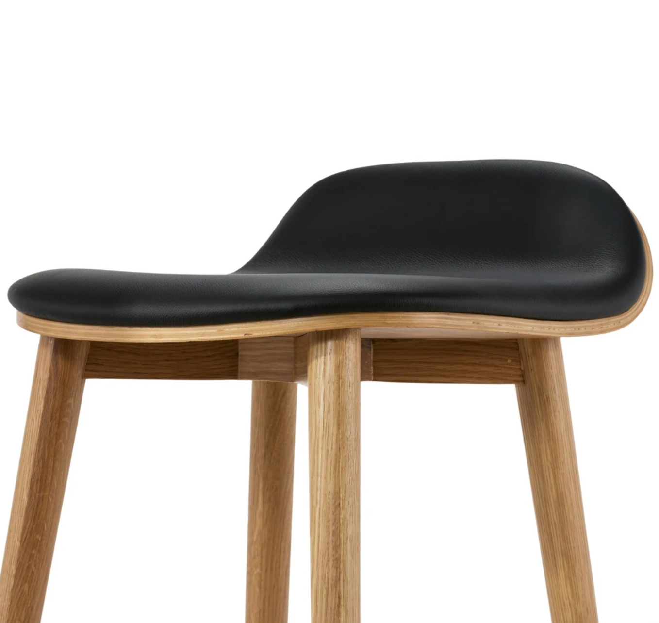 Poly & Bark black leather counterheight barstool w/ solid oak wood frame 🥂