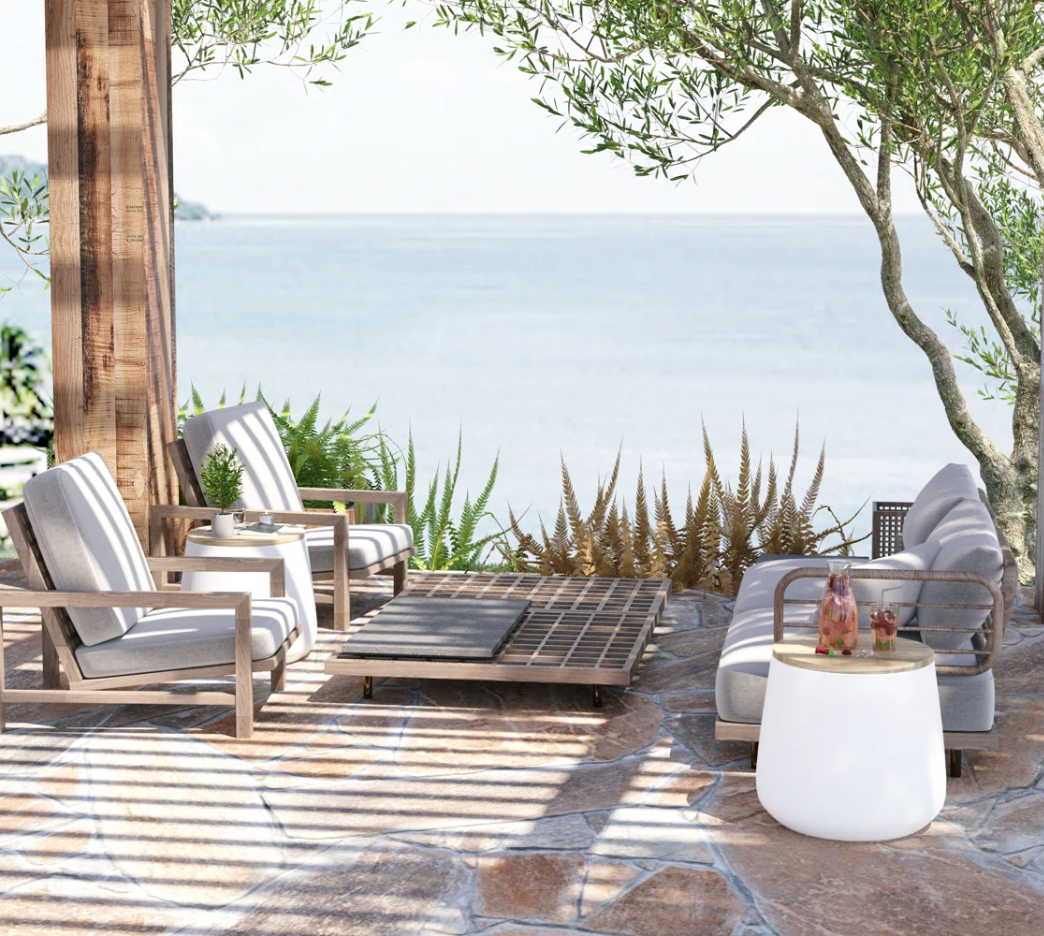 Round white indoor / outdoor end table w/ storage 🤍