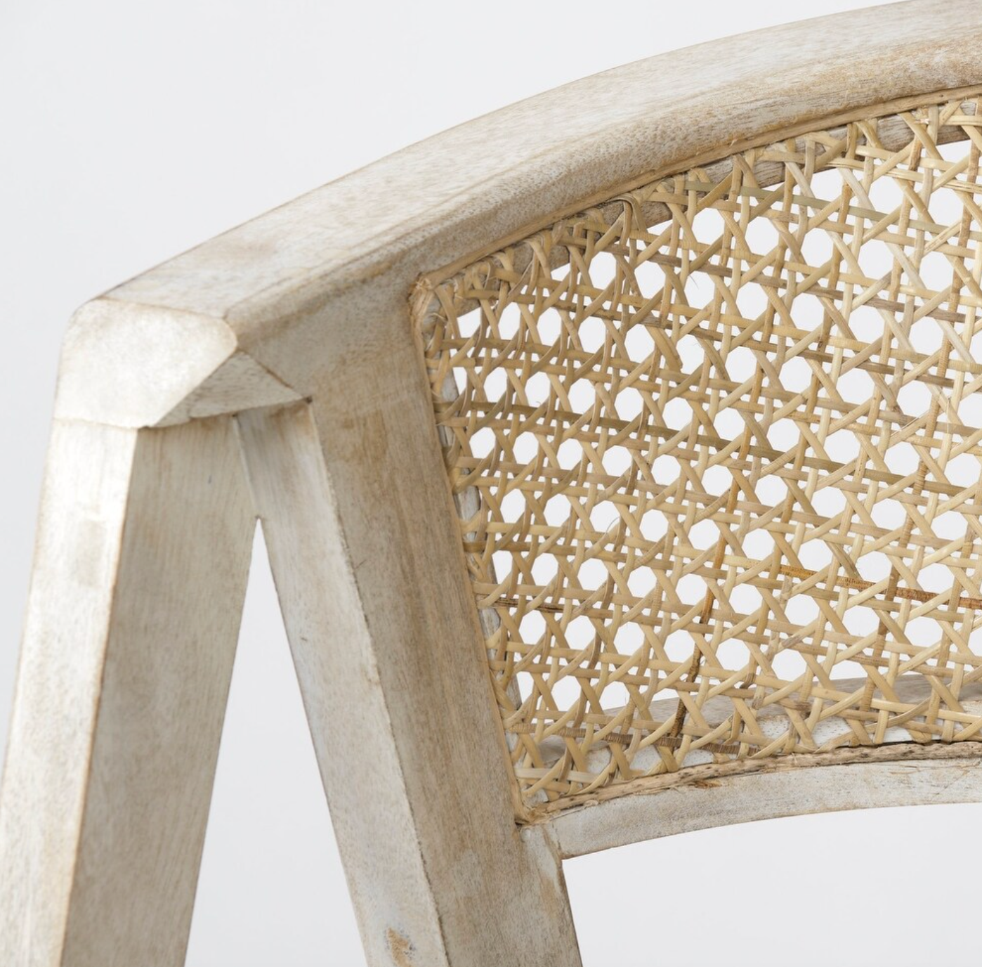 Beige fabric & rattan seat solid wood barstool 🥂