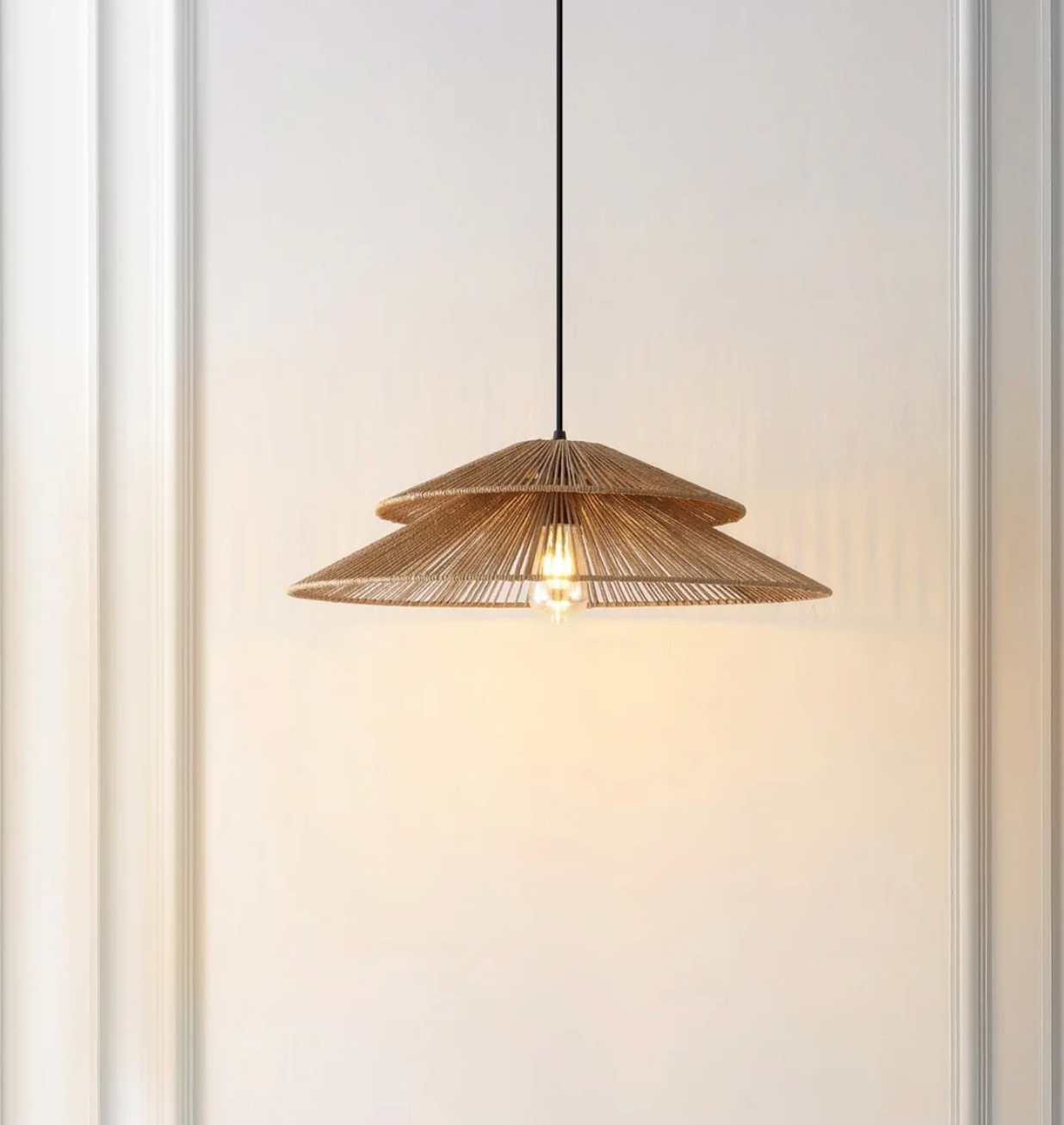 Elegant paper rope 23” pendant light in Natural/Black 🖤
